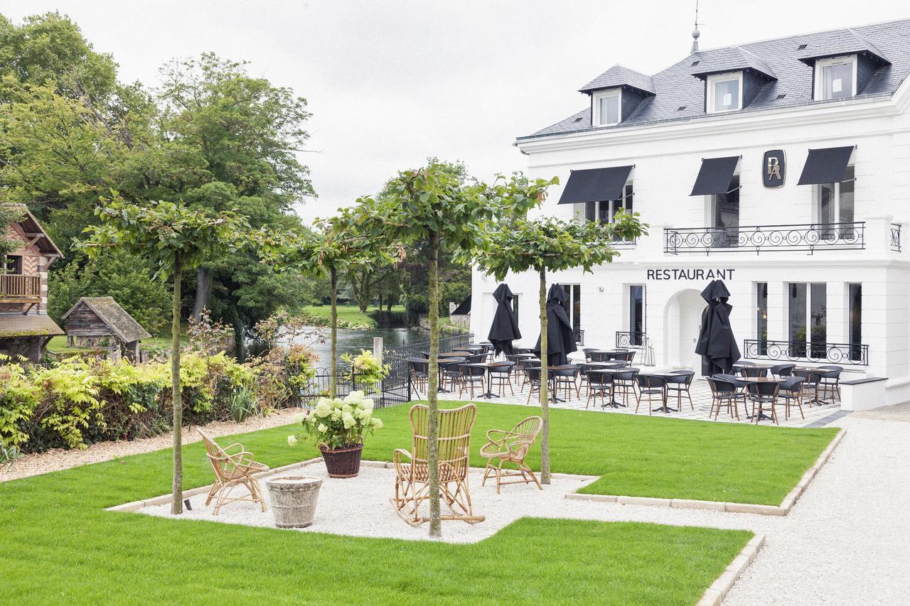 Hotel-Restaurant Bel Ami Pacy-sur-Eure Exterior photo